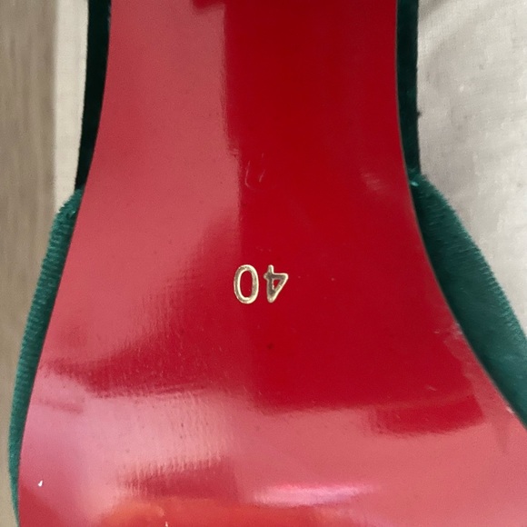 Emerald green pumps - Picture 2 of 9